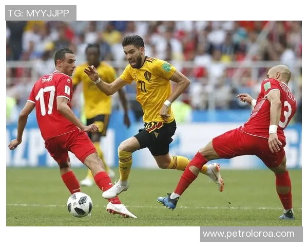 足球明星藤一麟的传奇之路与他在绿茵场上的辉煌成就与影响力 足球明星藤一麟的传奇之路与他在绿茵场上的辉煌成就与影响力