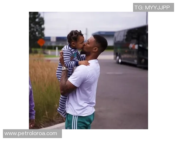 足球明星纷纷前往迪拜度假他们的旅行背后隐藏了哪些故事 足球明星纷纷前往迪拜度假他们的旅行背后隐藏了哪些故事