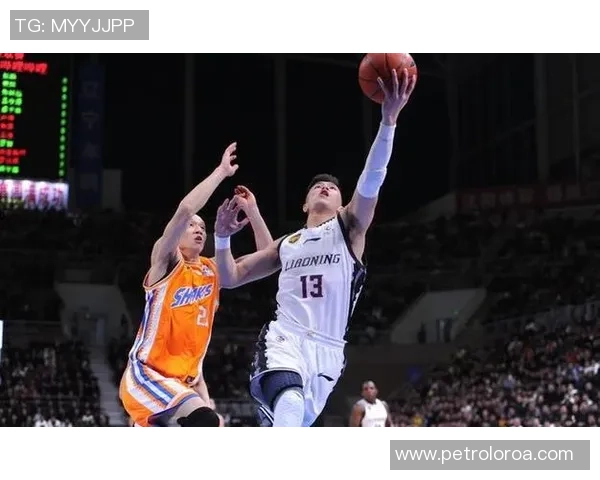 杭州篮球队强势领跑联赛积分榜目前积分达到88分展现冠军实力 杭州篮球队强势领跑联赛积分榜目前积分达到88分展现冠军实力