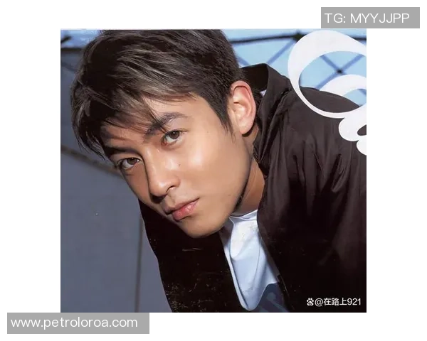 陈冠希与足球明星的偶遇背后隐藏了哪些不为人知的故事与趣闻 陈冠希与足球明星的偶遇背后隐藏了哪些不为人知的故事与趣闻